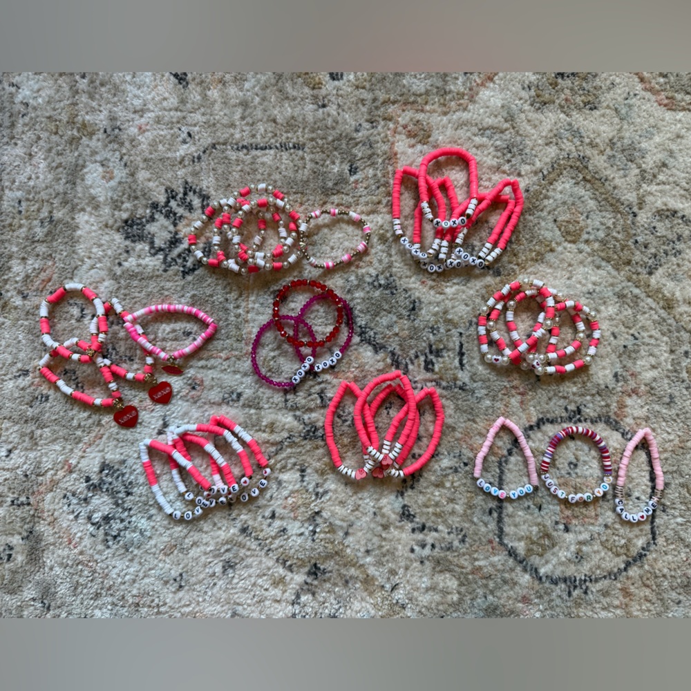 Stretchy Colorful V-day Bracelets